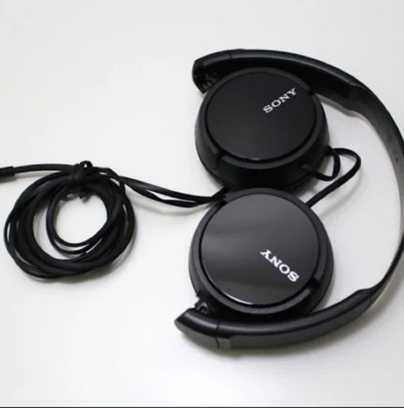 New! SONY Wired On-Ear Headphones ZX Series Black School Kids MDRZX110 3.5mm NIB - Picture 7 of 11